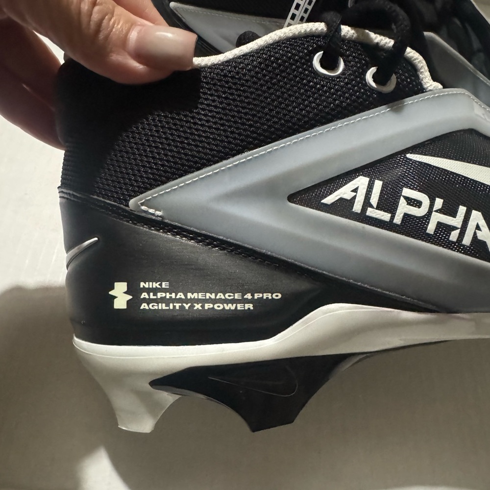 Nike Alpha Menace pro 4 Black white and Gray football cleats size 14 new - Picture 3 of 9